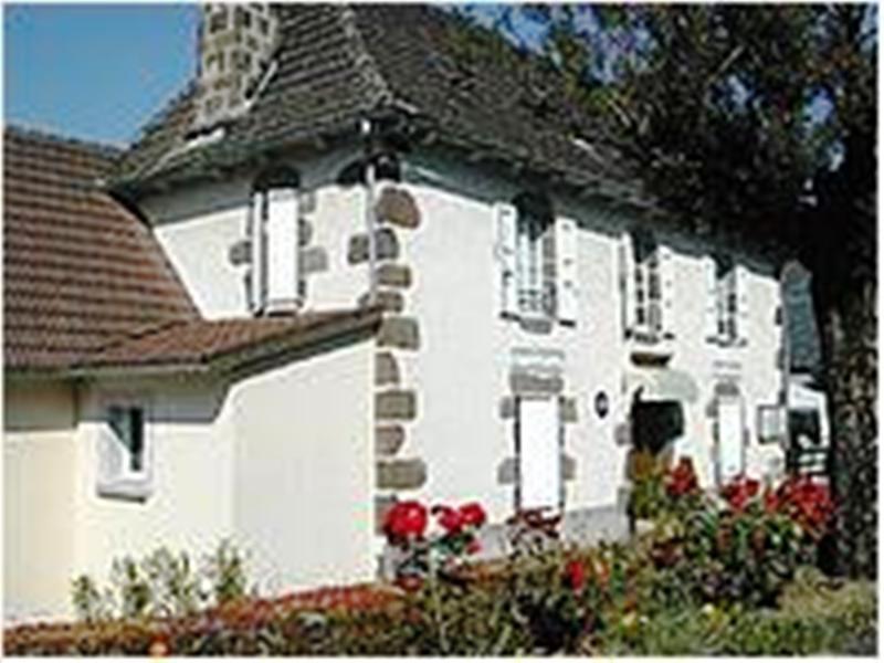 Auberge Hotel De Tournemire - Cantal Exterior photo